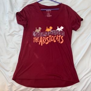 Arisocats short sleeve v-neck tee